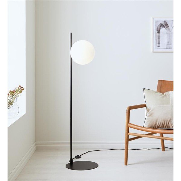 Bílá stojací lampa Markslöjd Dione, výška 134,5 cm-image-2