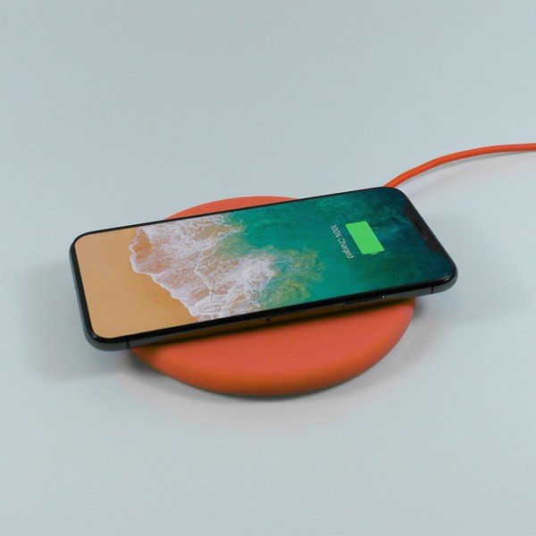 Oranžová nabíjecí stanice Philo Energy-image-1