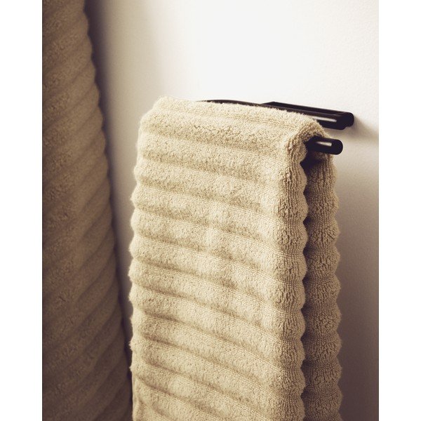 Černý nástěnný držák na ručníky z nerezové oceli Arely – Kave Home-image-1