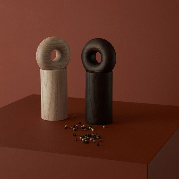 Dřevěný mlýnek na pepř a sůl v přírodní barvě Hoop – OYOY Living Design-image-1