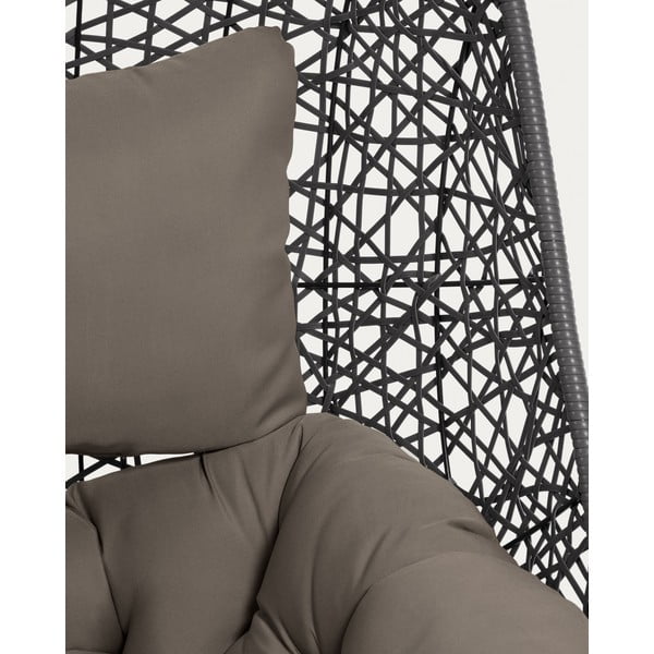 Tmavě šedé závěsné zahradní křeslo z umělého ratanu Florina – Kave Home-image-3