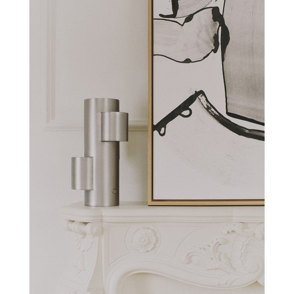 Kovová LED stmívatelná stolní lampa ve stříbrné barvě (výška 26,5 cm) Adrina – Kave Home-image-4