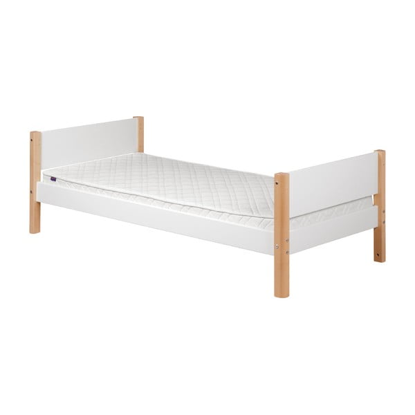 Bílá dětská postel s přírodními nohami Flexa White Single, 90 x 200 cm