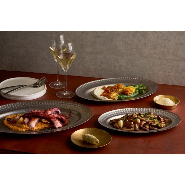 Servírovací tác z nerezové oceli 26,5x41 cm Serve – BonBistro-image-1