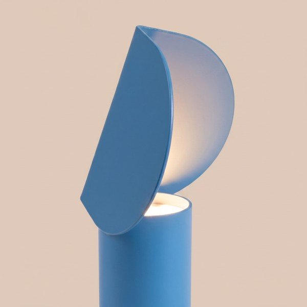Světle modrá hliníková LED stolní lampa (výška 15 cm) BISCUIT – Thoro-image-3