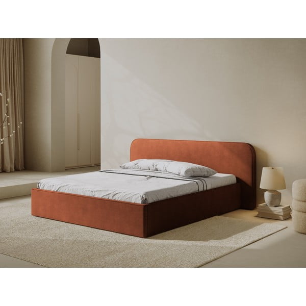 Čalouněná dvoulůžková postel s úložným prostorem s roštem 160x200 cm v cihlové barvě Elizabeth – Micadoni -image-1