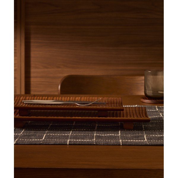 Dřevěný tác 14x30,5 cm Rommu – Kave Home-image-2