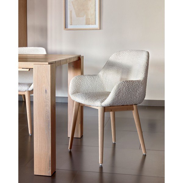 Bílé čalouněné jídelní křeslo Konna – Kave Home-image-1
