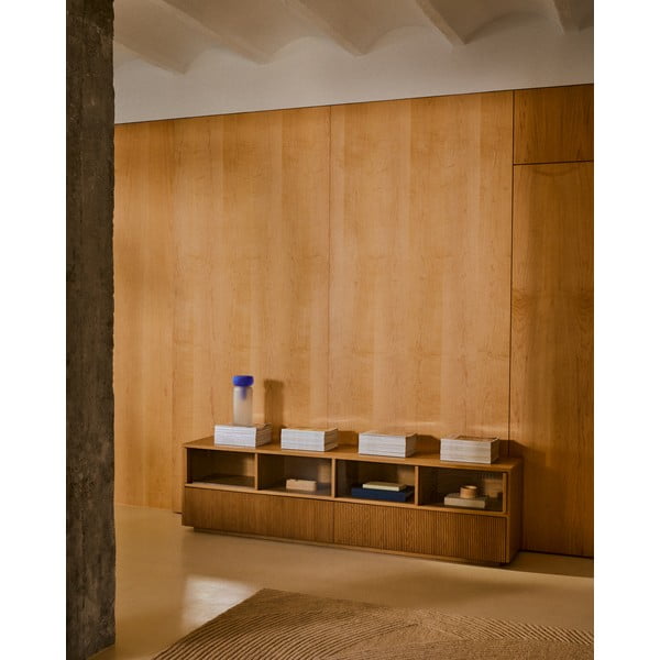 TV stolek v dekoru dubu v přírodní barvě 200x54x40 cm Helvine – Kave Home-image-1