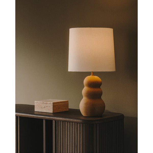Kamenná stolní lampa v přírodní barvě s textilním stínidlem (výška 55 cm) Madsen – Kave Home-image-1