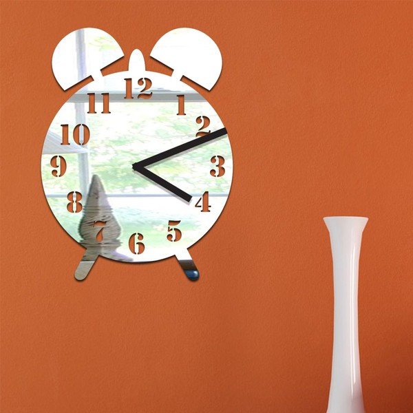 Zrcadlové hodiny Clock