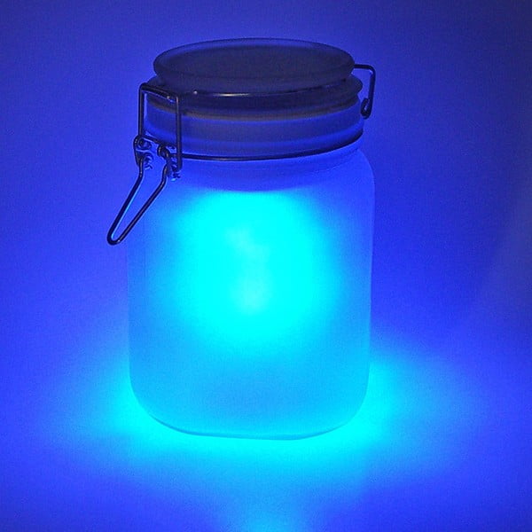 Solární dobíjecí lampička Suck UK Sunjar, modrá