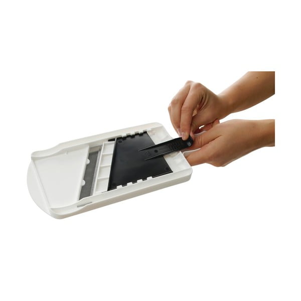 Bílo-černý nastavitelný kráječ na zeleninu Fackelmann Food & More-image-3