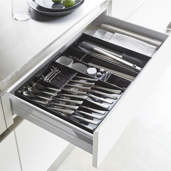 Černý plastový příborník do zásuvky 47.5 x 35 cm - YAMAZAKI-image-1