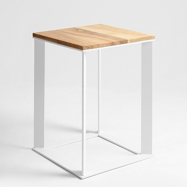 Odkládací stolek s bílým podnožím a dubovou deskou Custom Form Skaden, 50 x 50 cm-image-1