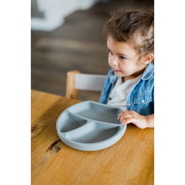Šedý silikonový dětský talíř 19x20,5 cm – Kindsgut-image-1