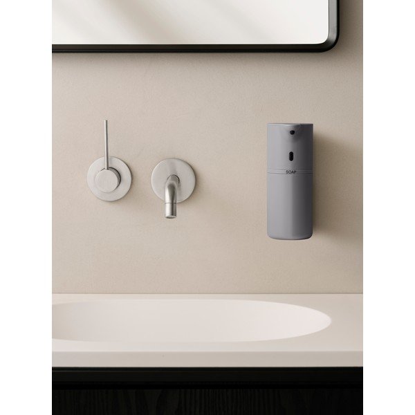 Šedý nástěnný bezdotykový plastový dávkovač mýdla 260 ml Fineo – Blomus-image-1