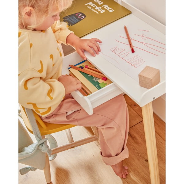 Dětská židle z kaučukového dřeva Kave Home Kristie-image-2