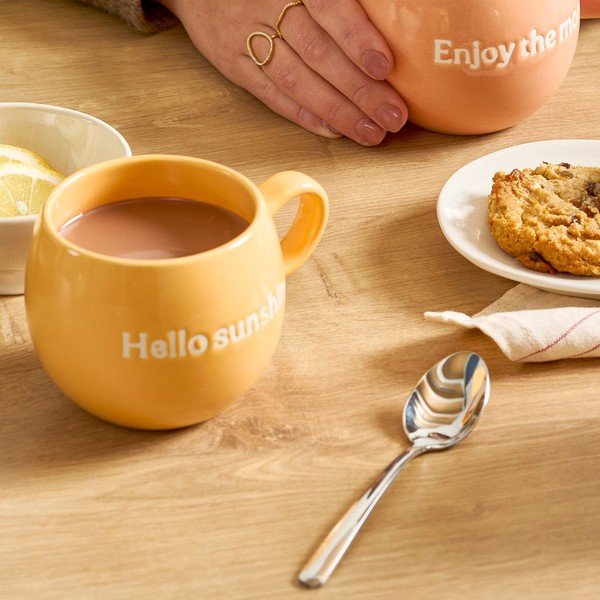 Oranžový kameninový hrnek 420 ml Muggies – Salt&Pepper-image-1