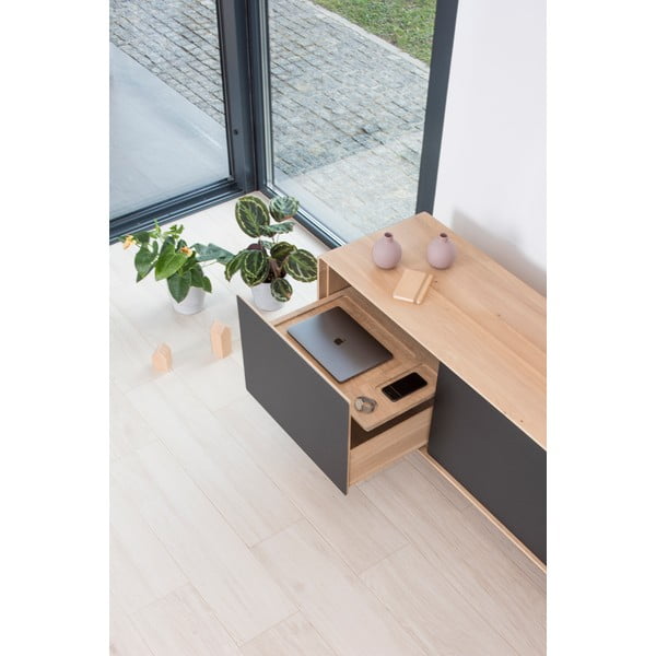 TV stolek z dubového dřeva v černo-přírodní barvě 180x64 cm Fina – Gazzda-image-4