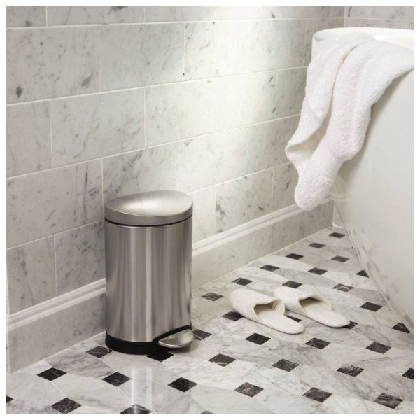 Nášlapný ocelový odpadkový koš v matně stříbrné barvě 6 l – simplehuman-image-1