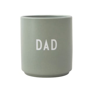 Světle zelený porcelánový hrnek Design Letters Favourite Dad