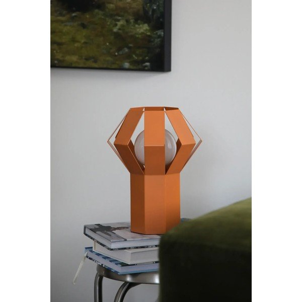 Oranžová kovová stolní lampa s kovovým stínidlem (výška 27 cm) Octa – Markslöjd-image-1