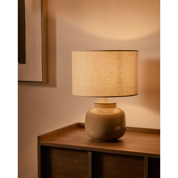 Béžová keramická stolní lampa s textilním stínidlem (výška 40 cm) Tay – Kave Home-image-1
