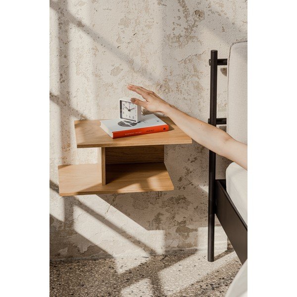 Závěsný/s poličkami noční stolek v dekoru dubu v přírodní barvě Tann – noo.ma-image-2