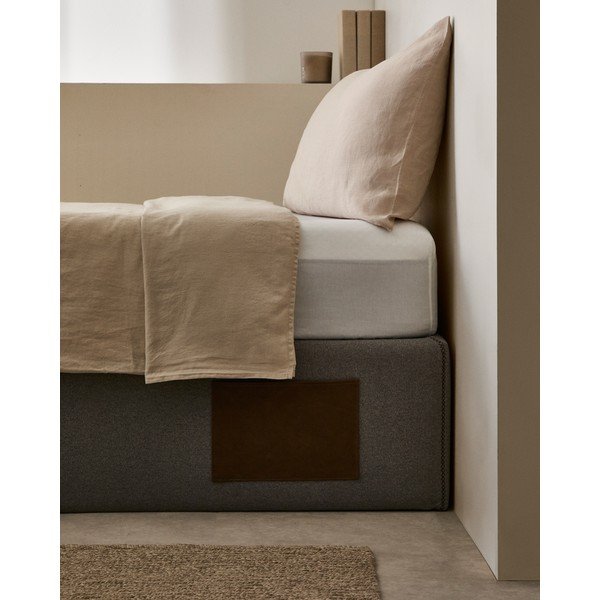 Černá čalouněná dvoulůžková postel s úložným prostorem/bez čela 140x190 cm Matters – Kave Home-image-2