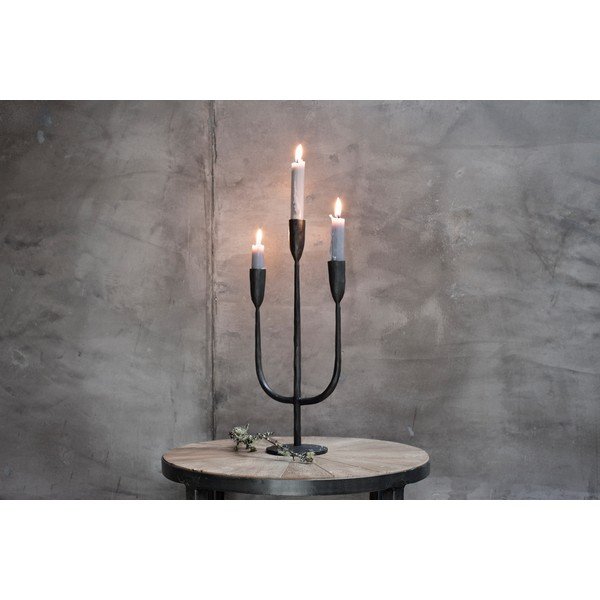 Černý kovový trojramenný svícen Nkuku Mbata, výška 39 cm-image-1