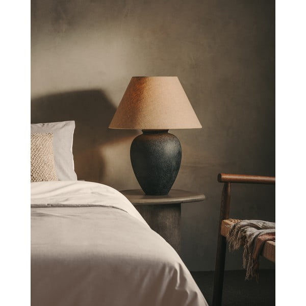 Černo-béžová stolní lampa s textilním stínidlem (výška 60 cm) Mercadal – Kave Home-image-1
