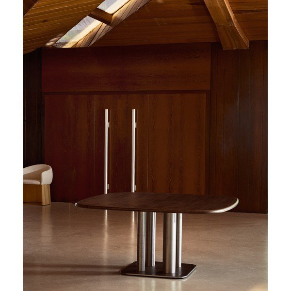 Jídelní stůl v dekoru ořechu 150x150 cm Melvar – Kave Home-image-1