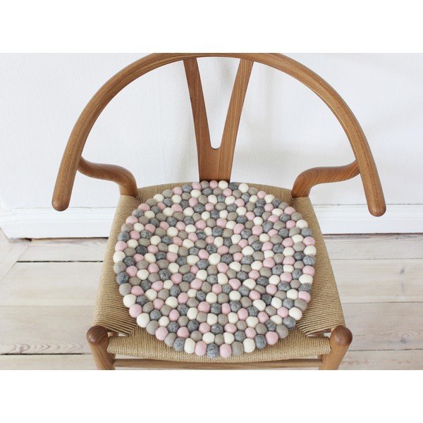 Světle růžovo-šedý kuličkový vlněný podsedák Wooldot Ball Chair Pad, ⌀ 39 cm-image-2