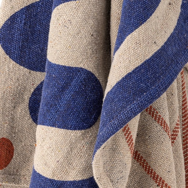 Modrá deka 130x160 cm Eviaya – Bloomingville-image-4