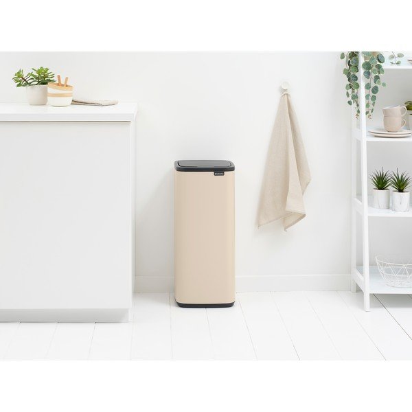 Béžový dotykový ocelový odpadkový koš 30 l Bo Touch – Brabantia-image-1
