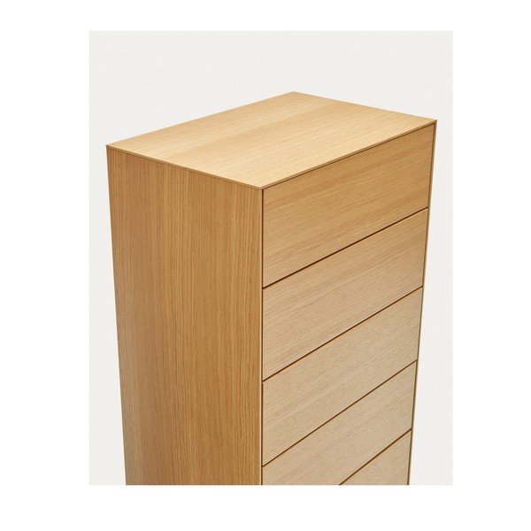 Vysoká komoda v dekoru dubu v přírodní barvě 60x114 cm Vedrana – Kave Home-image-3