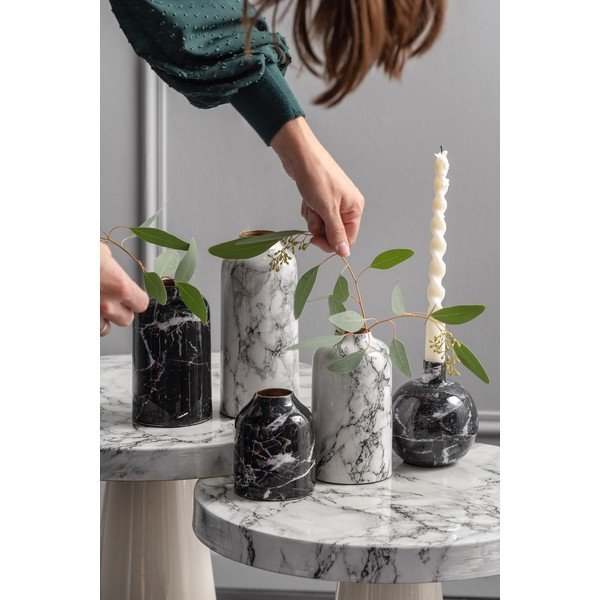 Černo-bílá železná váza PT LIVING Marble, výška 10 cm-image-1