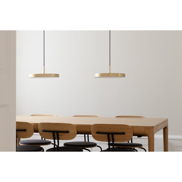 LED závěsné svítidlo ve zlaté barvě s kovovým stínidlem ø 31 cm Asteria Mini – UMAGE-image-1