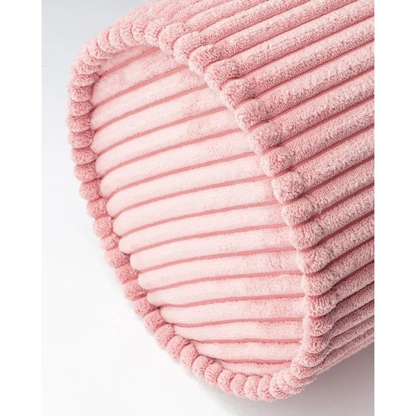 Růžový manšestrový dětský pohovkový polštář Roll – Wigiwama-image-4