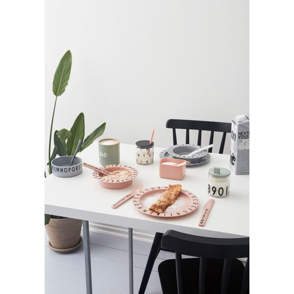 Šedý dětský hluboký talíř Design Letters Eat & Learn, ø 15,5 cm-image-3