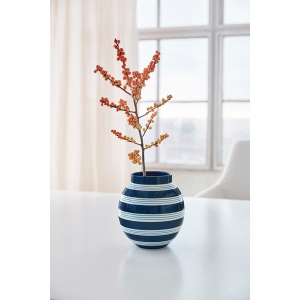 Tmavě modro-bílá keramická váza Kähler Design Nuovo, výška 20,5 cm-image-3