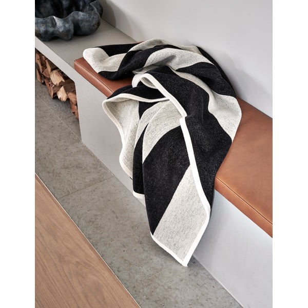 Černo-bílá deka s příměsí vlny 140x180 cm Bob Black Vanilla – Pappelina-image-1