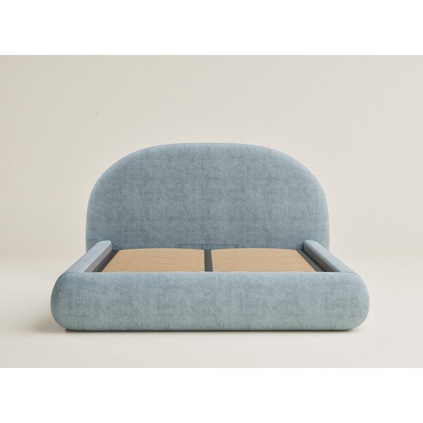 Světle modrá čalouněná dvoulůžková postel s úložným prostorem s roštem 160x200 cm Maumere – Maison de Rêve-image-1