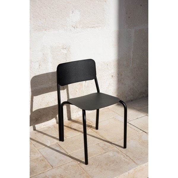 Černá stohovatelná jídelní židle Kei – noo.ma-image-1