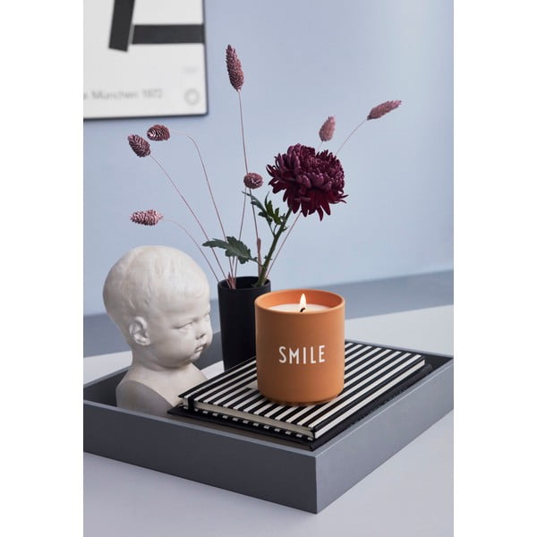 Vonná sojová svíčka Smile – Design Letters-image-1