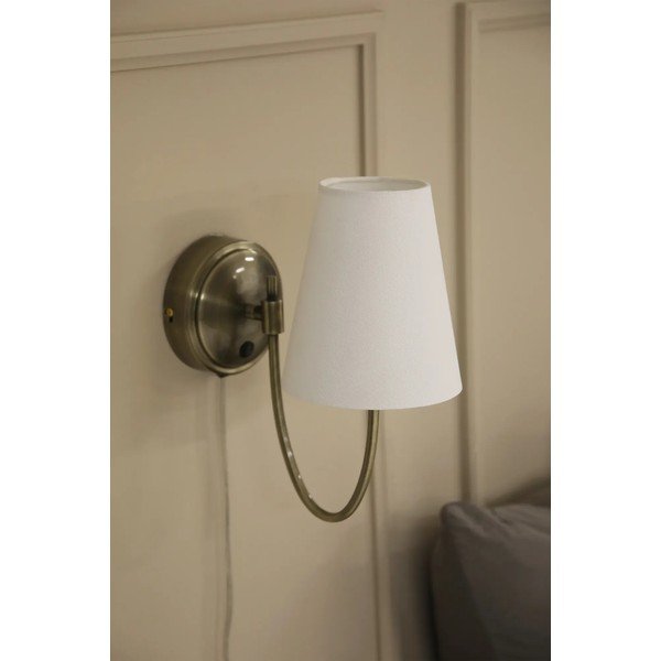 Bílé/v mosazné barvě nástěnné svítidlo do zásuvky Amar – Markslöjd-image-2