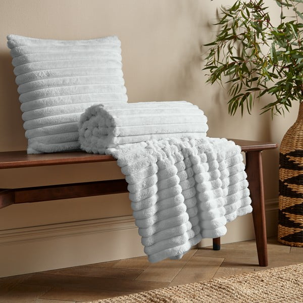 Bílá deka z mikroplyše 130x170 cm Cosy Ribbed – Catherine Lansfield-image-3