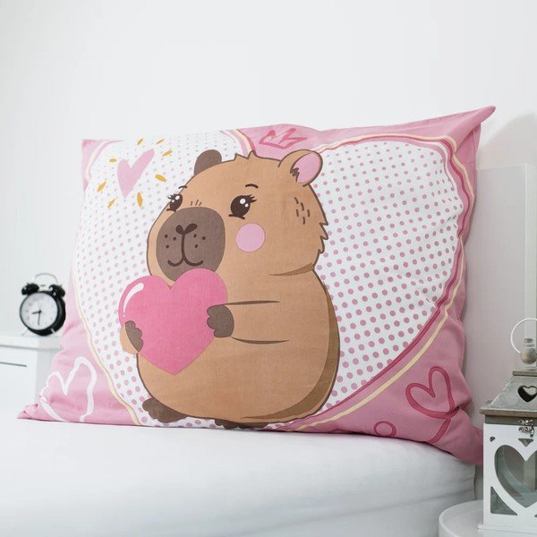 Růžové bavlněné dětské povlečení na jednolůžko 140x200 cm Kapybara Heart – Jerry Fabrics-image-3