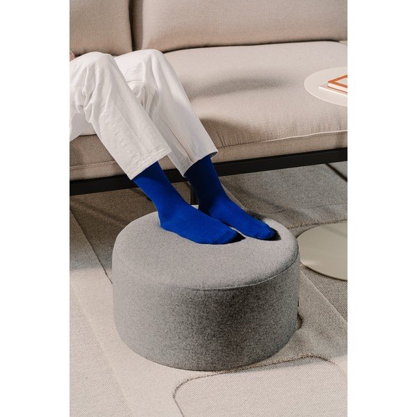 Šedý vlněný taburet Folk – noo.ma-image-1